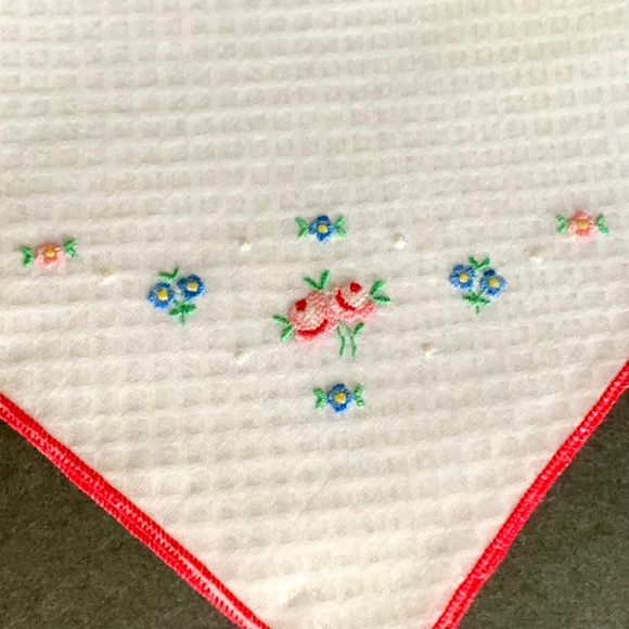 Handkerchief Set of 2, Sheer Cotton, White with Little Flowers - Picture 5 of 7